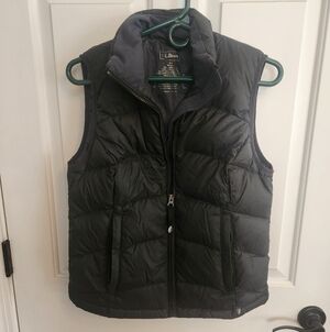 L.L. Bean Black Goose Down Puffer Quilted Vest Womans XS Extra Small